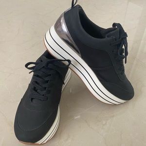 Zara Basic Platform Sneakers